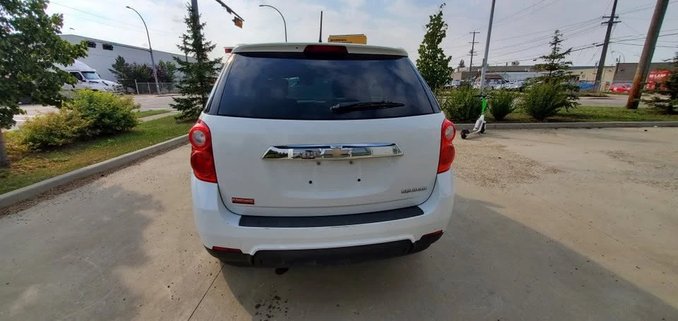 2015 Chevrolet Equinox - Image 8 of 16