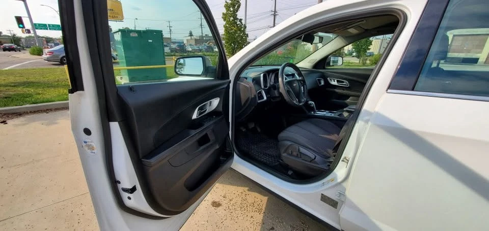 2015 Chevrolet Equinox - Image 12 of 16