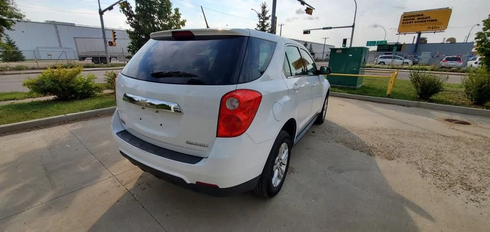 2015 Chevrolet Equinox - Image 6 of 16