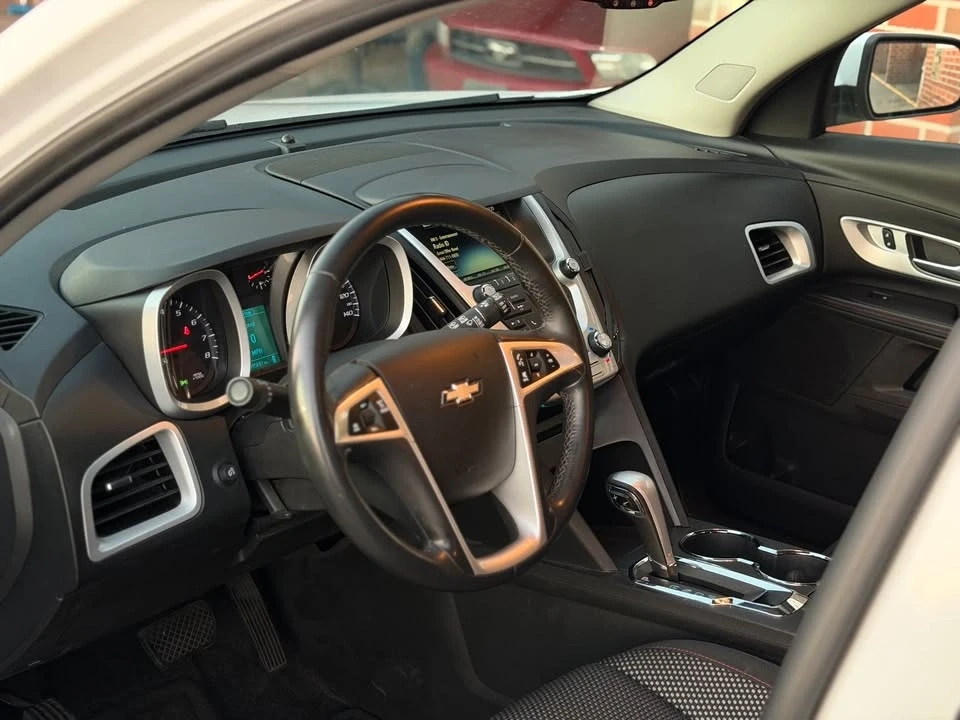 2015 Chevrolet Equinox - Image 8 of 18