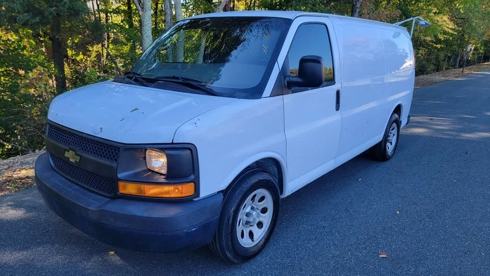 2015 Chevrolet Express - Image 3 of 13