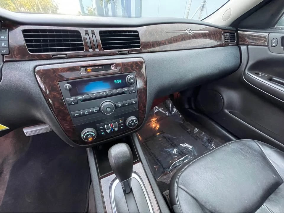 2015 Chevrolet Impala 10th Gen - Image 10 of 11