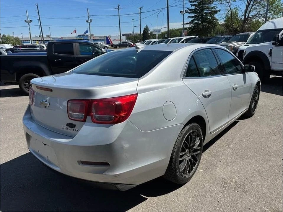 2015 Chevrolet Malibu - Image 5 of 19