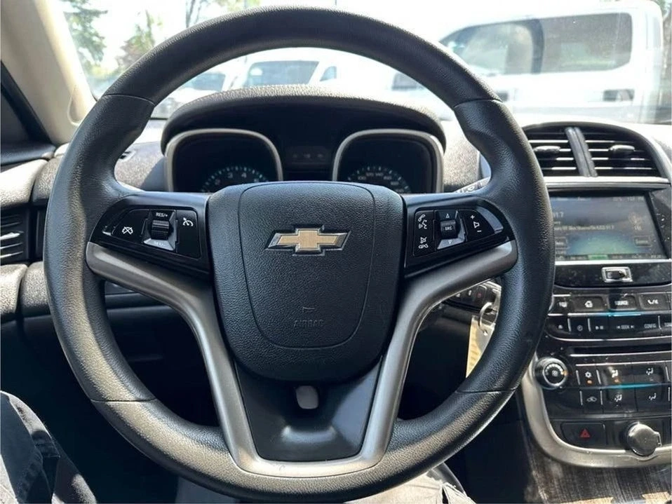 2015 Chevrolet Malibu - Image 10 of 19
