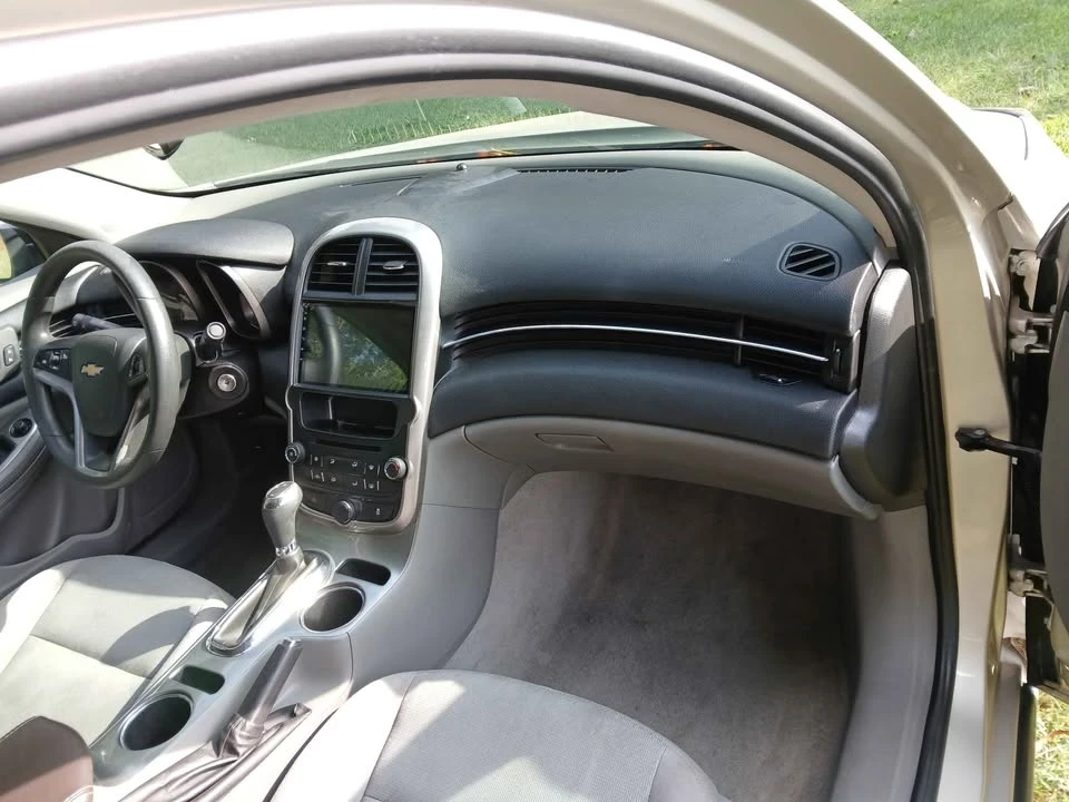 2015 Chevrolet Malibu - Image 15 of 16