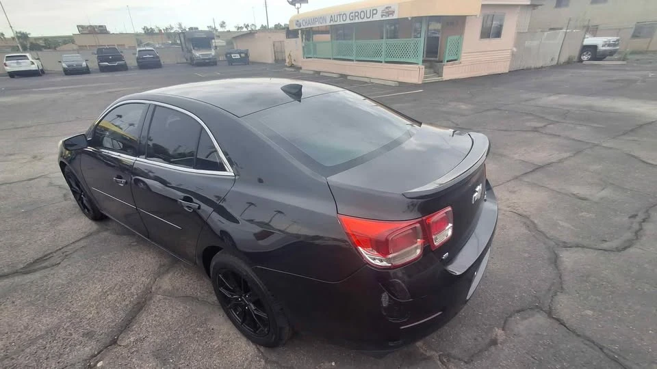 2015 Chevrolet Malibu - Image 2 of 12