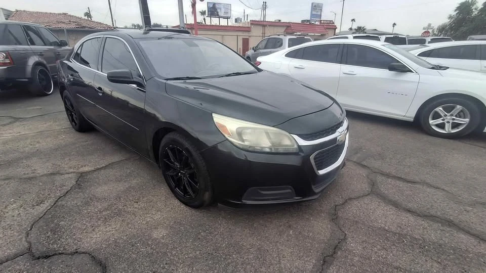 2015 Chevrolet Malibu - Image 10 of 12