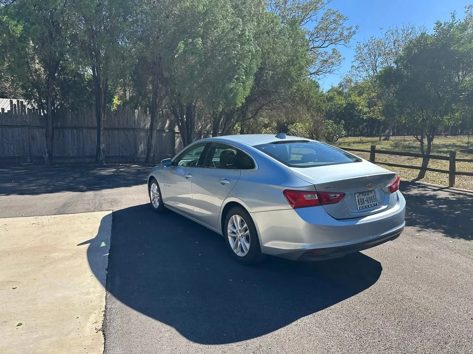 2015 Chevrolet Malibu - Image 4 of 8