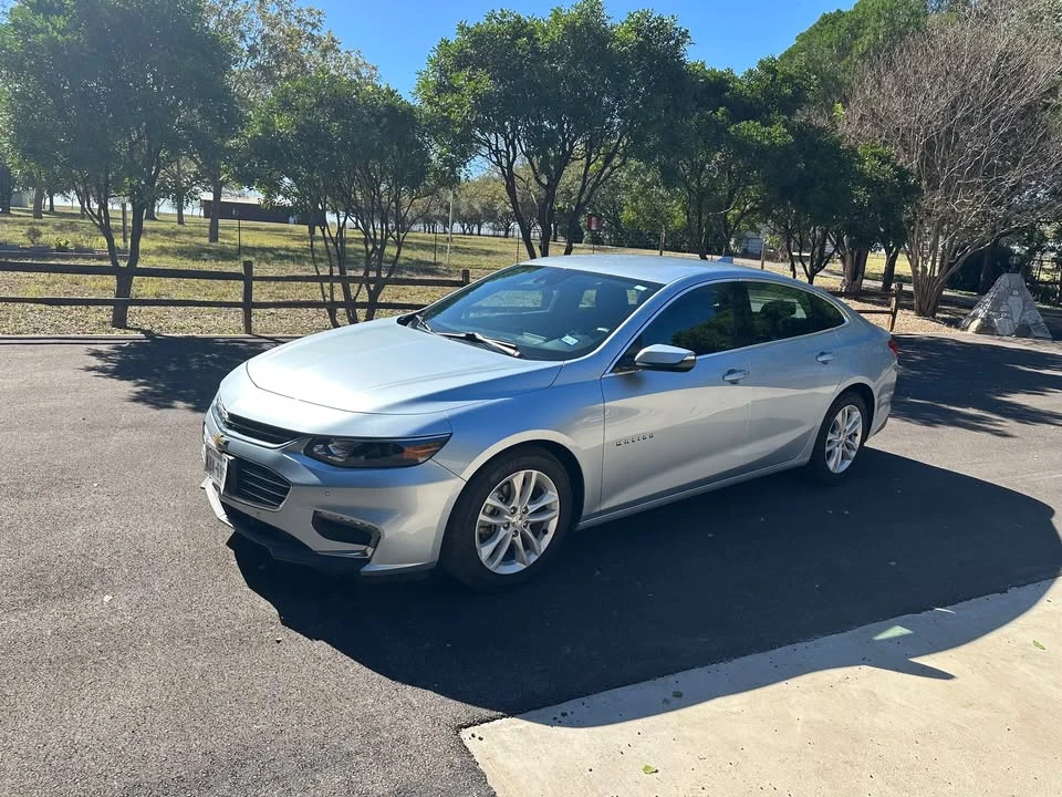 2015 Chevrolet Malibu - Image 2 of 8