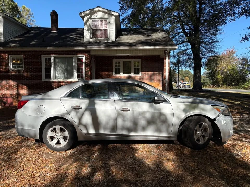 2015 Chevrolet Malibu - Image 3 of 6