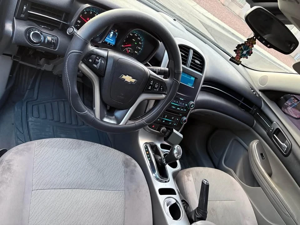 2015 Chevrolet Malibu - Image 7 of 9