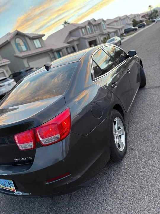 2015 Chevrolet Malibu - Image 3 of 9