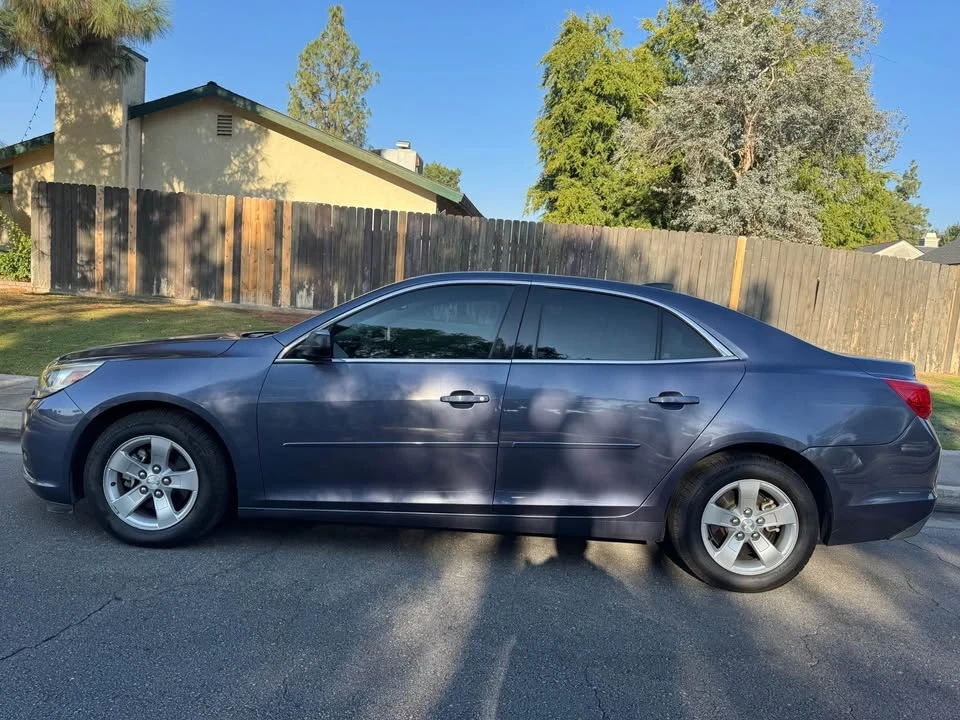 2015 Chevrolet Malibu - Image 3 of 9