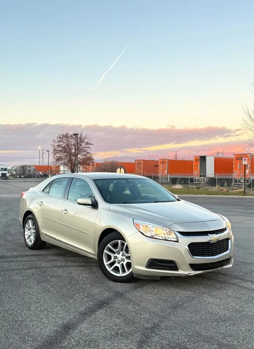 2015 Chevrolet Malibu - Image 3 of 19