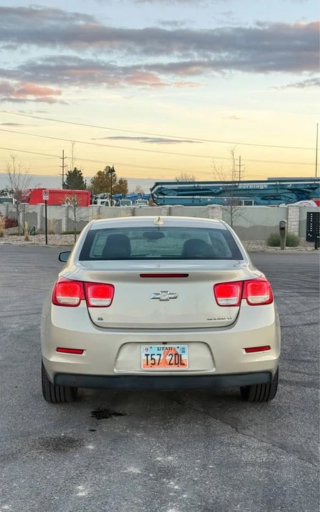 2015 Chevrolet Malibu - Image 7 of 19