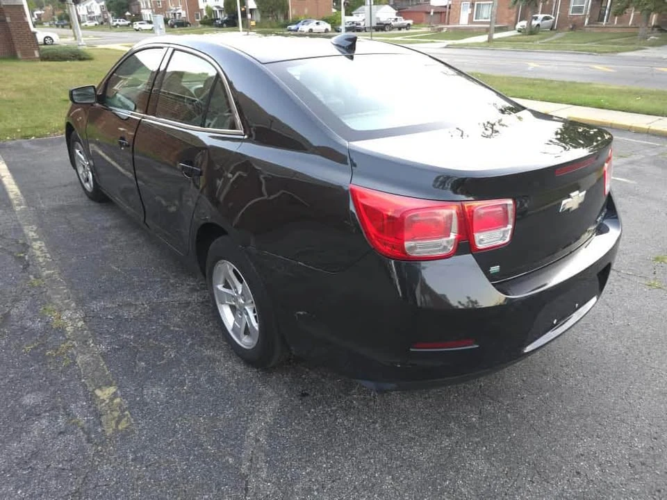 2015 Chevrolet Malibu - Image 5 of 8