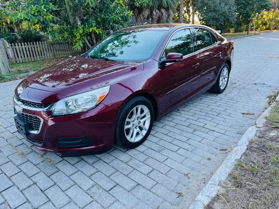 2015 Chevrolet Malibu - Image 2 of 14