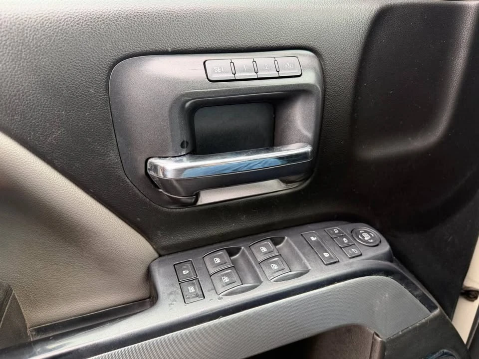 2015 Chevrolet Silverado 3rd Gen - Image 16 of 19