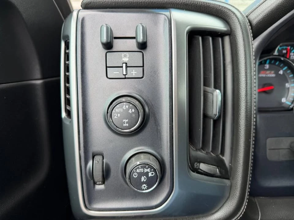 2015 Chevrolet Silverado 3rd Gen - Image 11 of 19