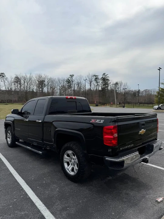 2015 Chevrolet Silverado 3rd Gen - Image 2 of 13