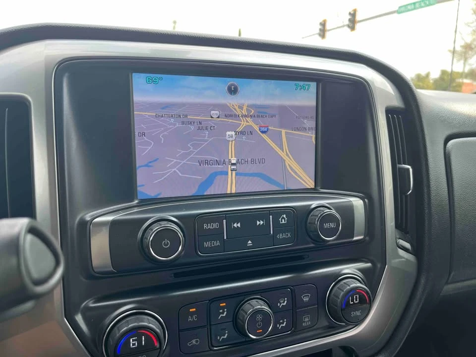 2015 Chevrolet Silverado 3rd Gen - Image 17 of 20