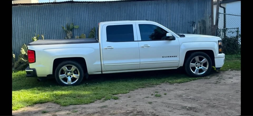 2015 Chevrolet Silverado 3rd Gen - Image 3 of 10