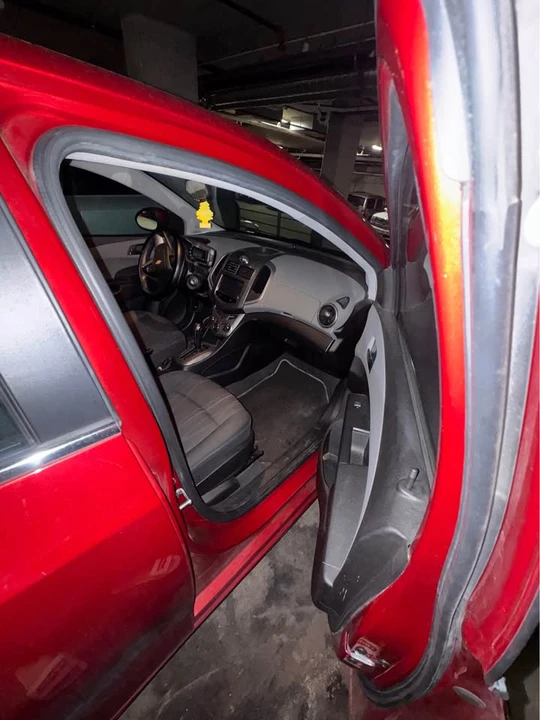 2015 Chevrolet Aveo/Sonic - Image 5 of 10