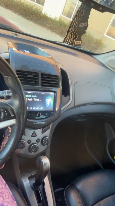 2015 Chevrolet Aveo/Sonic - Image 3 of 4