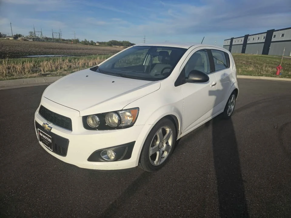 2015 Chevrolet Aveo/Sonic - Image 2 of 13
