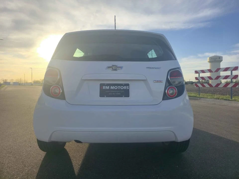 2015 Chevrolet Aveo/Sonic - Image 6 of 13