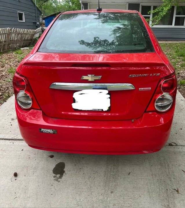 2015 Chevrolet Aveo/Sonic - Image 4 of 11
