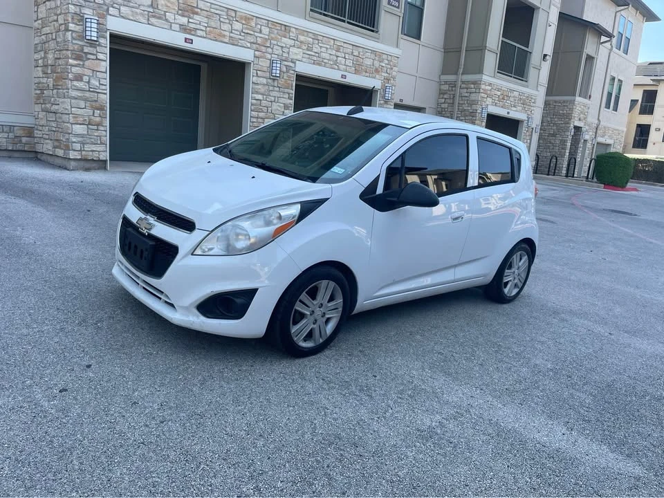2015 Chevrolet Spark - Image 2 of 7