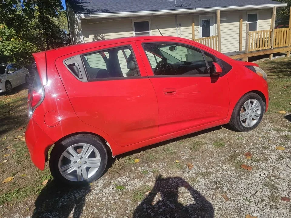 2015 Chevrolet Spark - Image 2 of 9