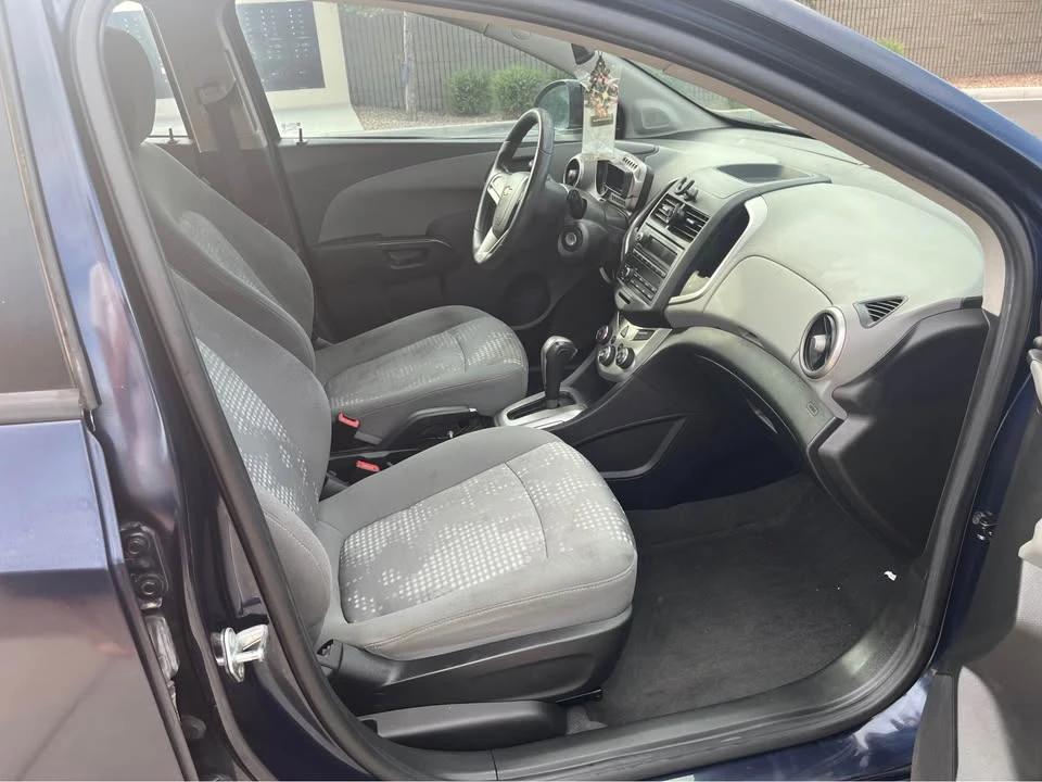 2015 Chevrolet Spark - Image 8 of 9