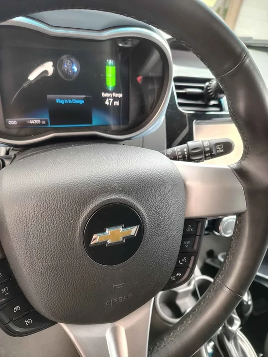 2015 Chevrolet Spark - Image 8 of 11