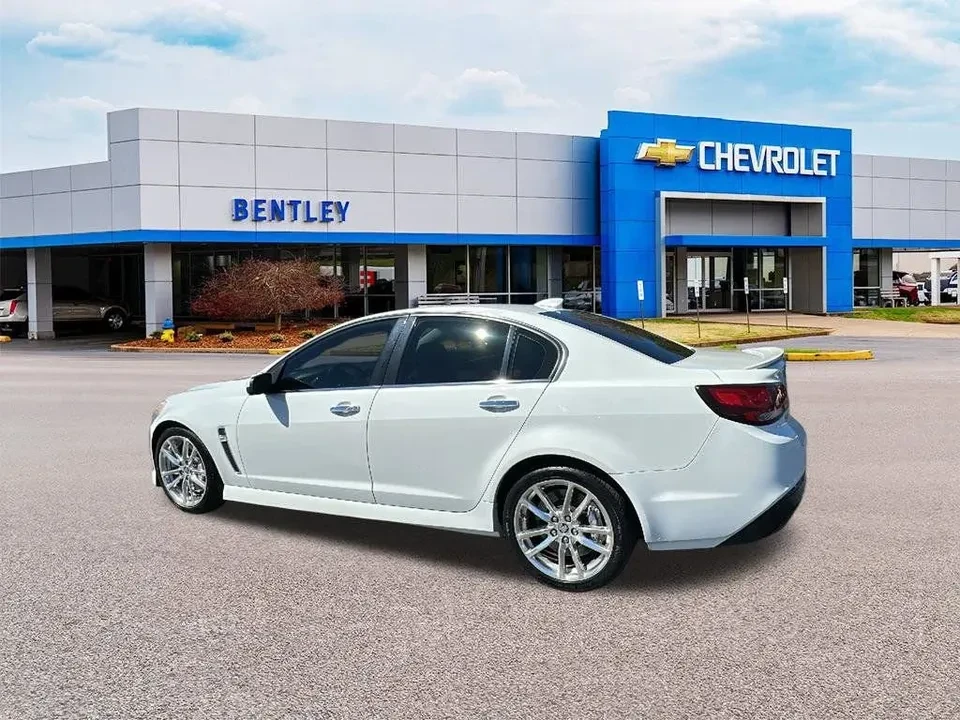 2015 Chevrolet SS - Image 2 of 12