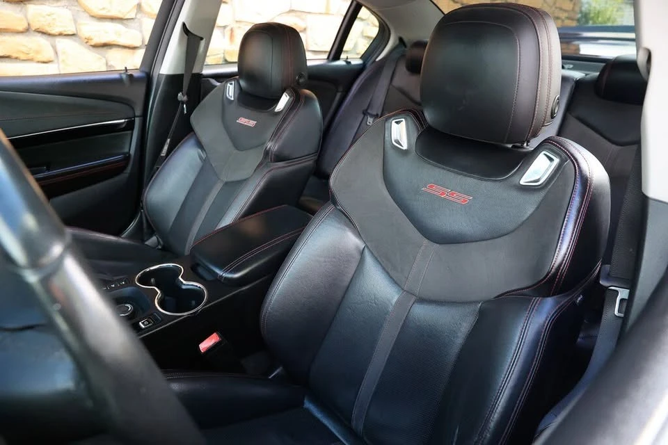 2015 Chevrolet SS - Image 7 of 10
