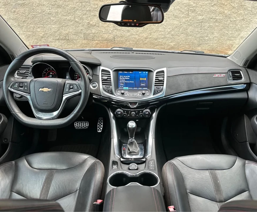 2015 Chevrolet SS - Image 9 of 12