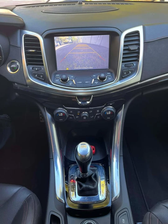 2015 Chevrolet SS - Image 14 of 18