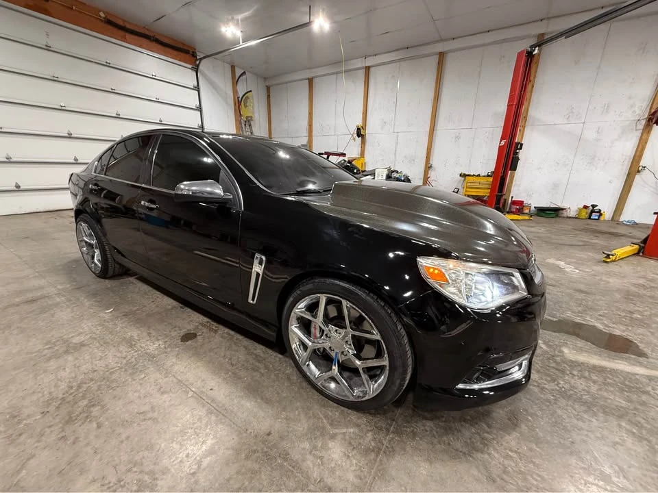 2015 Chevrolet SS - Image 11 of 16