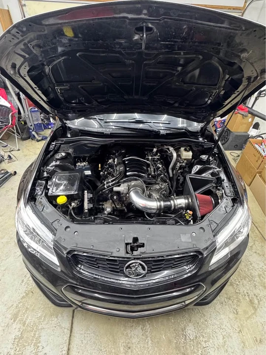 2015 Chevrolet SS - Image 2 of 14