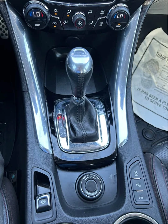 2015 Chevrolet SS - Image 15 of 17