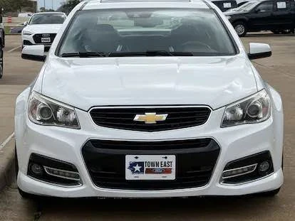 2015 Chevrolet SS - Image 2 of 14