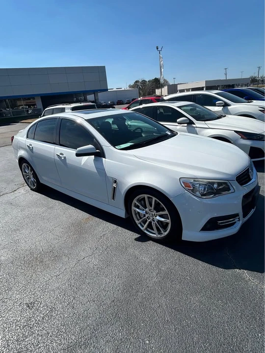 2015 Chevrolet SS - Image 8 of 17