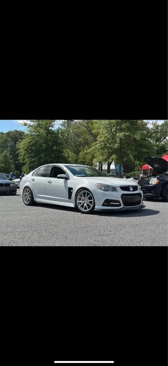 2015 Chevrolet SS - Image 6 of 10