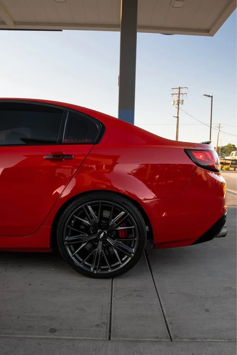 2015 Chevrolet SS - Image 6 of 10