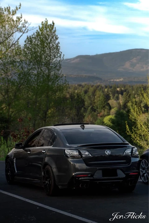 2015 Chevrolet SS - Image 8 of 9