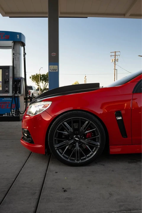 2015 Chevrolet SS - Image 5 of 10
