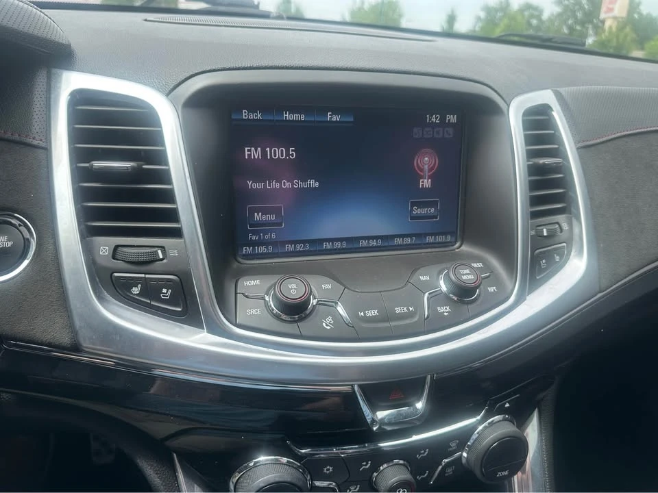 2015 Chevrolet SS - Image 12 of 16