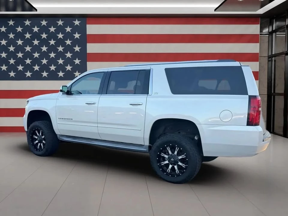 2015 Chevrolet Suburban 11th Gen - Image 8 of 20